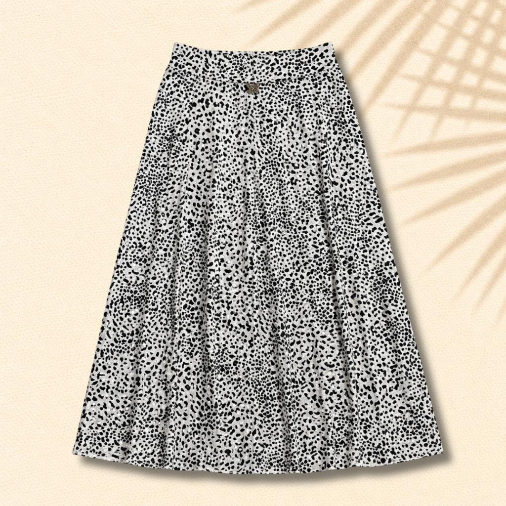Falda larga abertura lateral animal Print